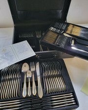 Ménagère de 89 Couverts VARAGUEN en inox doré 23 carats