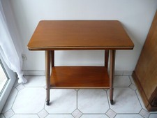 Table d'appoint, desserte