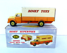 DINKY TOYS  ENGLAND  BEDFORD