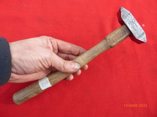 Marteau outil ancien - outil,
