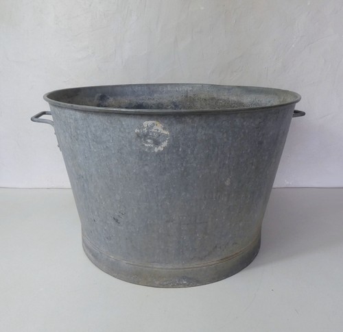 Grande bassine galvanisée - grande,