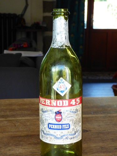 Ancienne bouteille vide - ancienne,