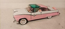 1/18 FORD FAIRLANE  CROWN