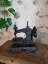 JOLIE ANCIENNE PETITE MACHINE