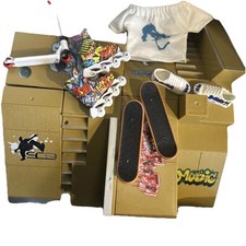 Finger Board Skate Park Lot With Ramps