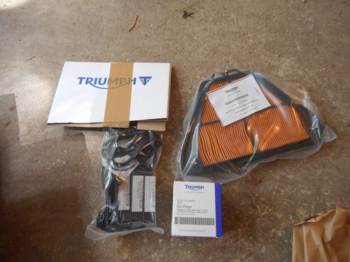 Kit révision triumph - kit,