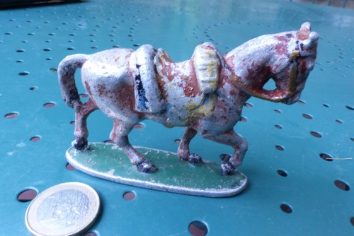 Petit cheval aluminium - , années