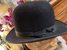 Ancien chapeau melon TDT 56 . Bel état intérieur et extérieur