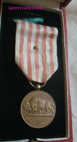Dec8445 medaille ordre du - -,