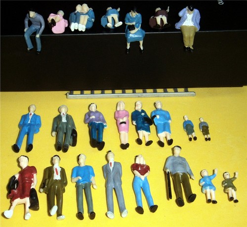 Lot figurines pour - de,