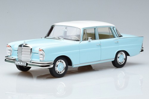 Mercedes 220 w111 bleu 18 - 220,