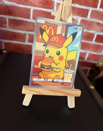 Carte pokémon custom pikachu - carte,