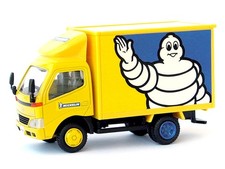 Hino Dutro "Michelin " MTECH