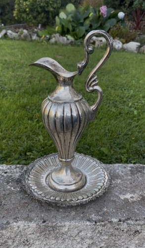 Aiguière broc pichet