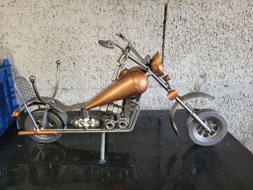 Sculpture décorative moto