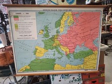 Grande carte scolaire murale