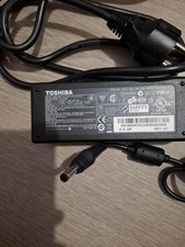 chargeur adaptateur secteur pc