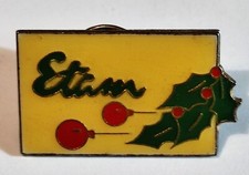 A06 / Vintage Pin's Pins Etam Lingerie Holly Leaf Christmas Ball