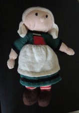 Poupée en laine Bécassine
