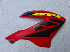 CARENAGE LATERAL DROIT HONDA