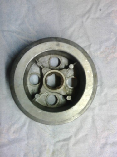 Noix embrayage honda 125 - 125, sl