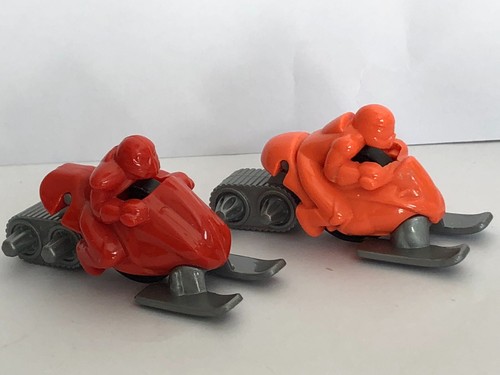 Kinder 2015 motoneige - -,