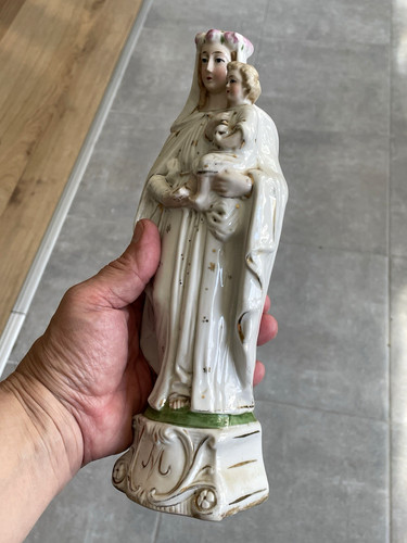 Superbe vierge marie - superbe,
