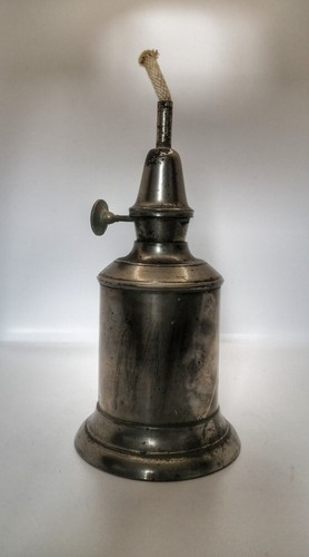 Lampe huile ancienne - lampe,