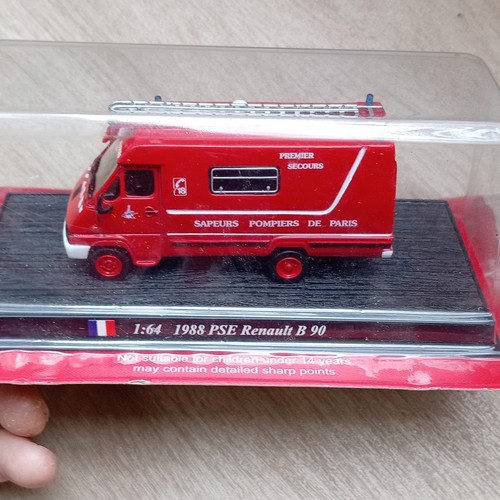 Renault véhicule de - b,
