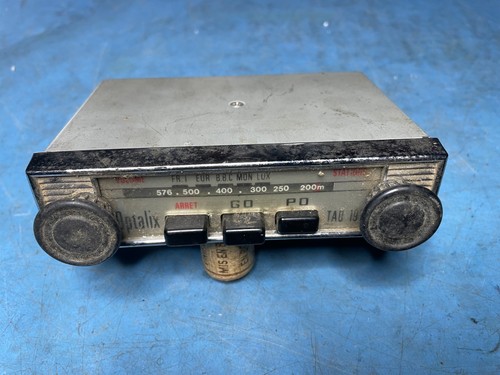 Ancien autoradio vintage - ancien,