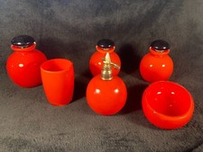 Ensemble de toilette en verre