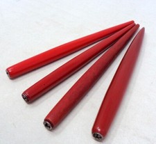Joli lot de 4 portes-plume