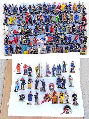 Lot 120 figurines - 120,
