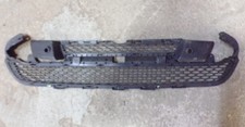 21013 2ND FL 2015 - Grille supérieure avant RANGE ROVER EVOQUE GJ32-17K945-A