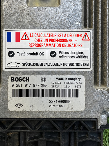 Calculateur moteur renault - calculateur,