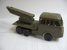1/50 ANTIQUE BERLIET PLASTIC BAZAAR TOY VBU 6 X 6 MILITARY TOW TRUCK