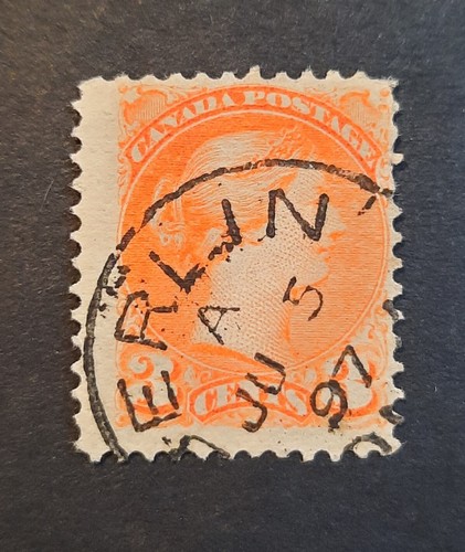 Lot 366 timbre canada - ,