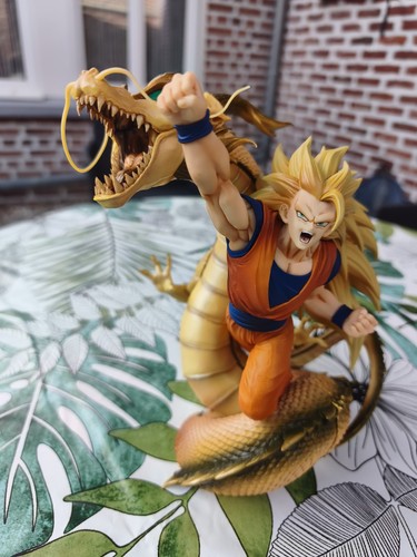 Dragon ball figurine - ball, z