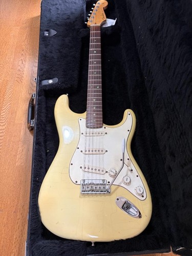 Electric guitar fender custom - electric,