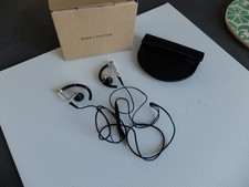 Bang & Olufsen  Beoplay Earset
