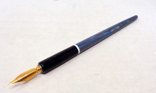 Joli porte plume ancien - joli, en