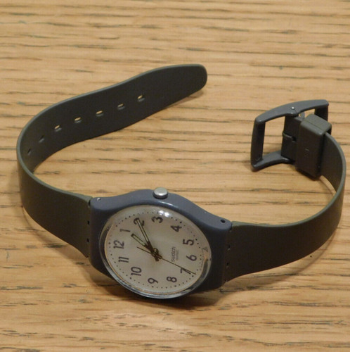 Pour pieces vintage swatch - pour,