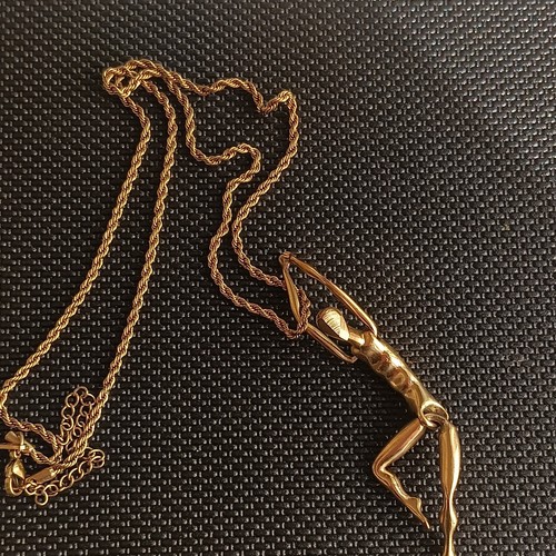 Collier pendentif croix - , en