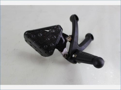 Platine avant droite benelli - droite,