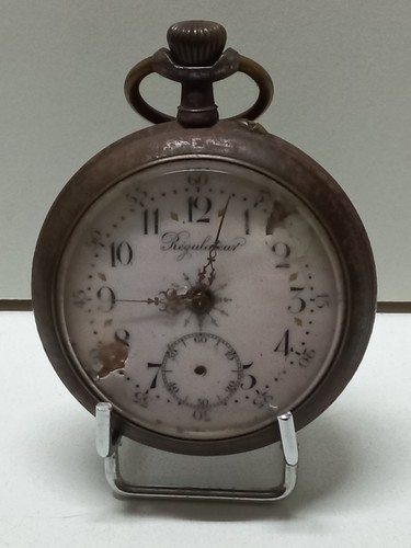 Grosse montre régulateur - régulateur, a