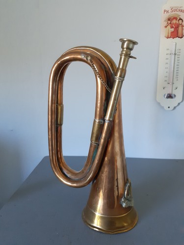 Trompette bugle clairon - trompette,