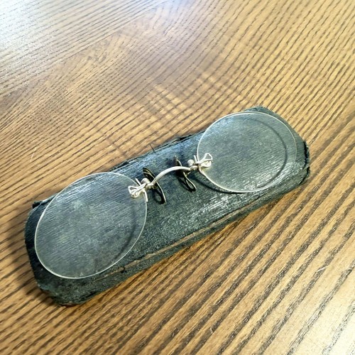 Lunettes anciennes pince nez - anciennes, pince-nez