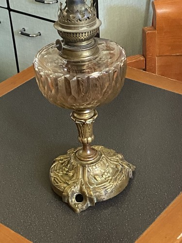 Lampe petrole bronze 19eme - lampe,