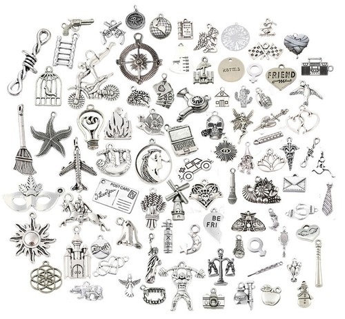 190 breloques divinatoires