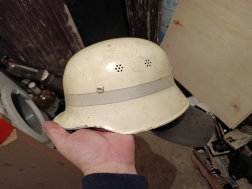 Casque pompiers allemand - casque,